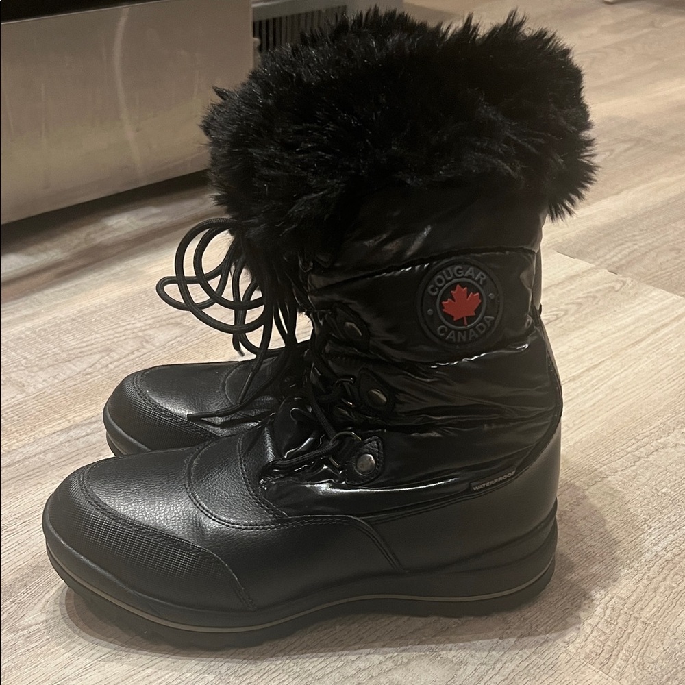 Cougar Women's Black Faux Fur Winter Boots